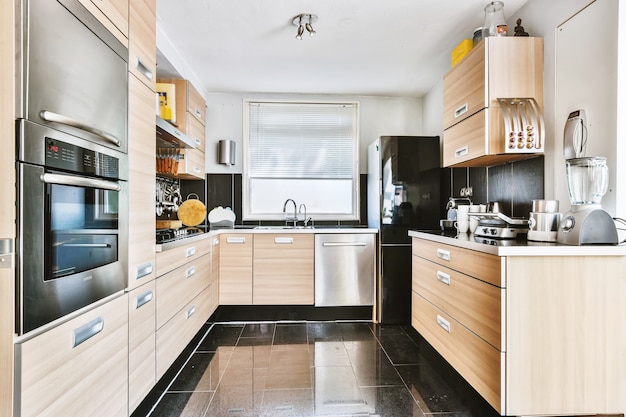 Interior de una hermosa cocina de una casa de élite