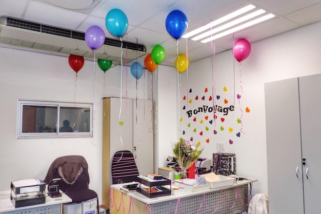 Interior de la oficina decorada