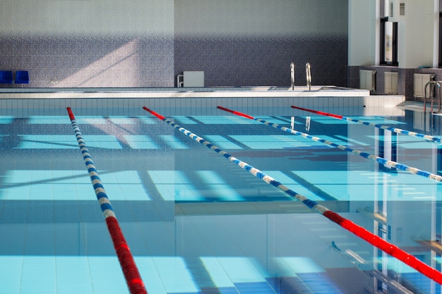 Foto el interior de la piscina.