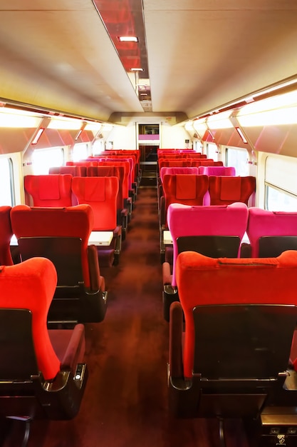 Interior del tren de alta velocidad.