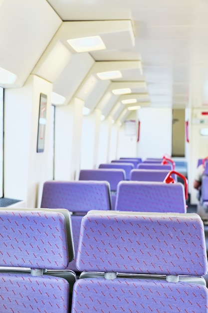 Interior del tren de alta velocidad.