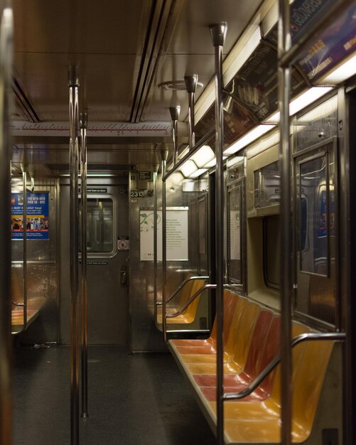 Foto interior del tren