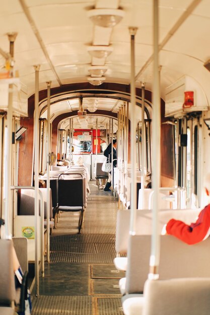 Foto interior del tren