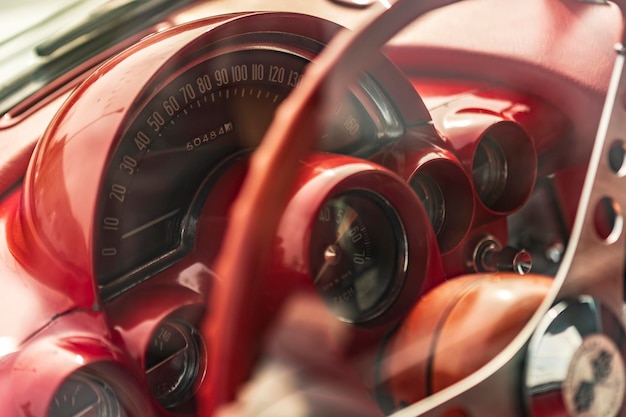 Interiores de carros clássicos americanos