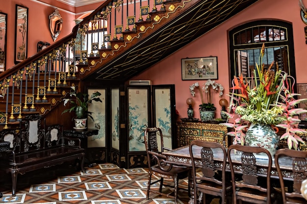 Interiores históricos de la mansión Peranakan en Georgetown, Penang