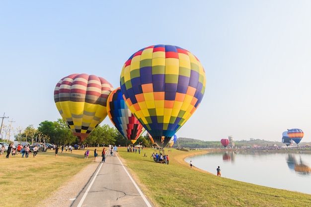 Internationale Ballon-Fiesta in Singha-Park, CHIANGRAI, THAILAND