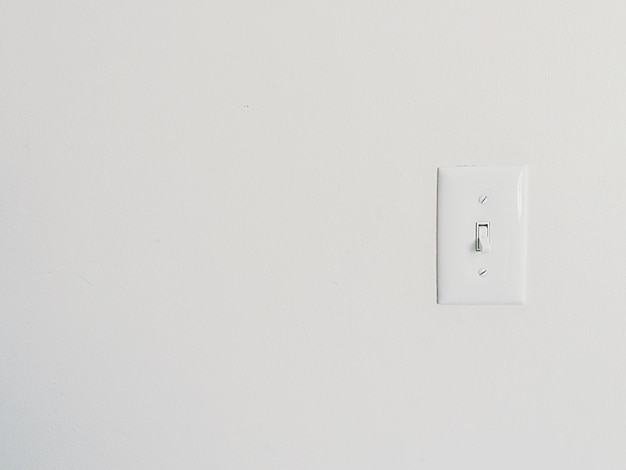 Interruptor de luz na parede
