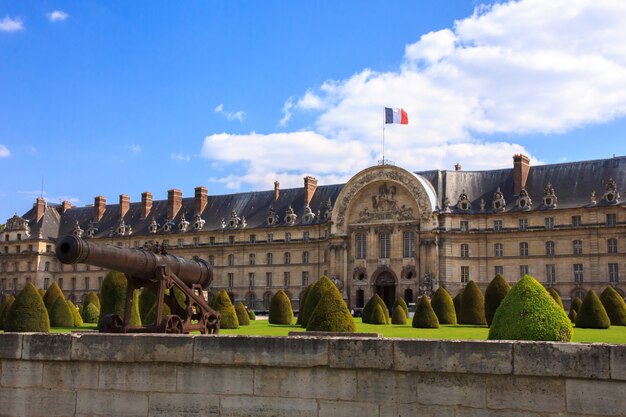 Les Invalides (La residencia nacional de los inválidos) en París