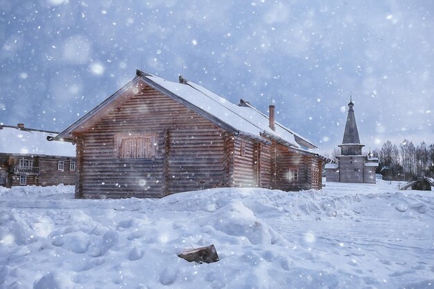 inverno na vila, paisagem sazonal, relevo, vista montanhosa casas de madeira paisagem com neve