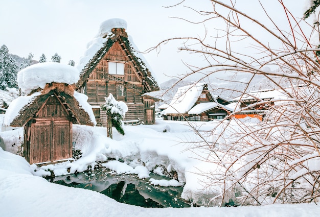 Inverno neve Shirakawa ir aldeia no Japão