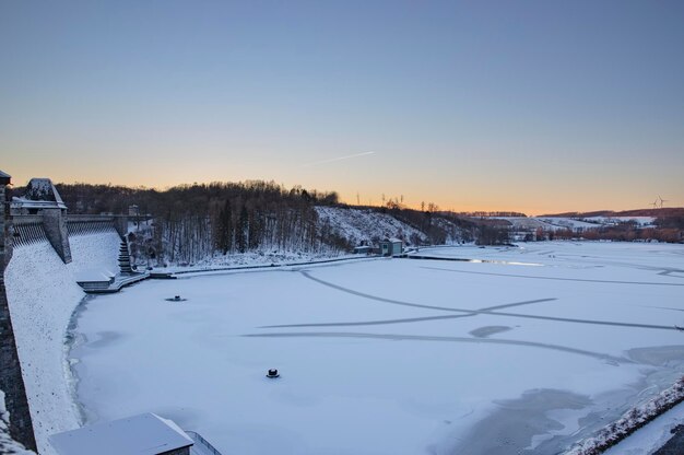 inverno paisagem neve lago barragem Möhnesee Alemanha