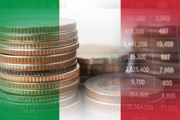 La inversión en el mercado de valores negocia monedas financieras y la bandera de Italia o Forex para analizar los antecedentes de datos de tendencias comerciales de finanzas de ganancias