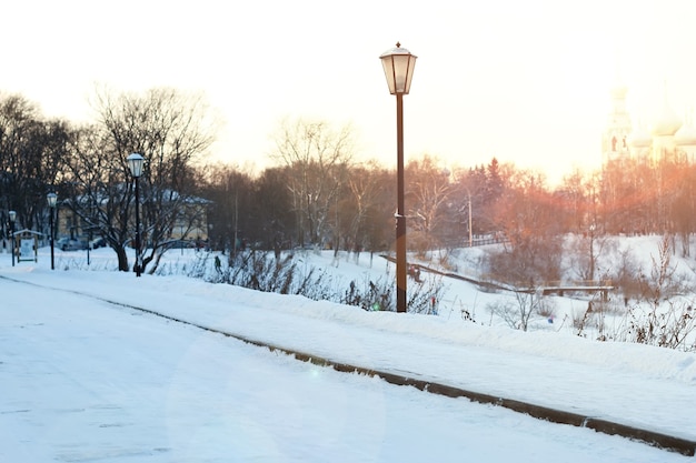 Invierno de la acera de la ciudad