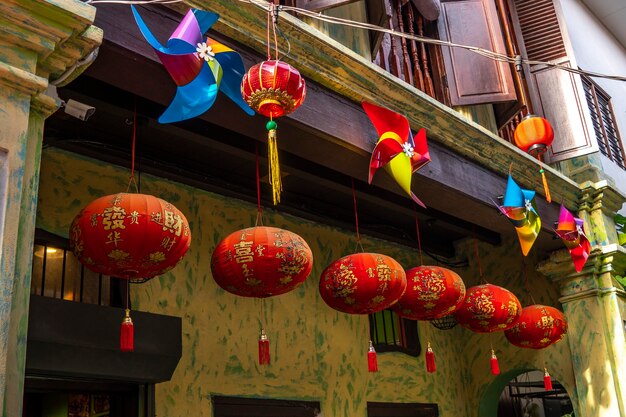 IPOH PERAK MALAYSIA 12. September 2018 Chinesische Laternen hängen zur Dekoration beim Heritage Trail Walk in der Altstadt von Ipoh Perak