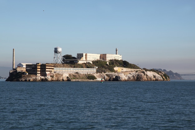 La isla de Alcatraz en Sanfrancisco, California, EE.UU.