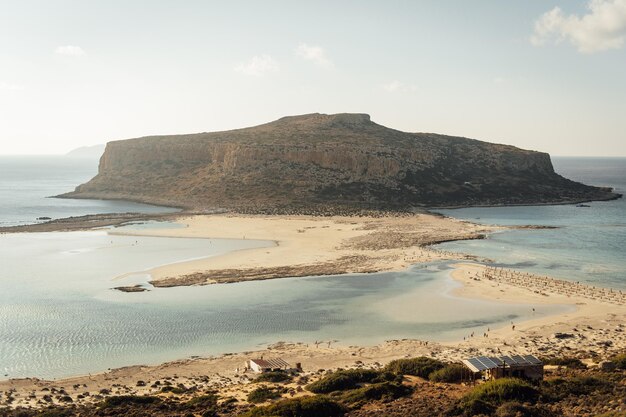 Isla Gramvousa y la hermosa playa de Balos al atardecer en la isla de Creta