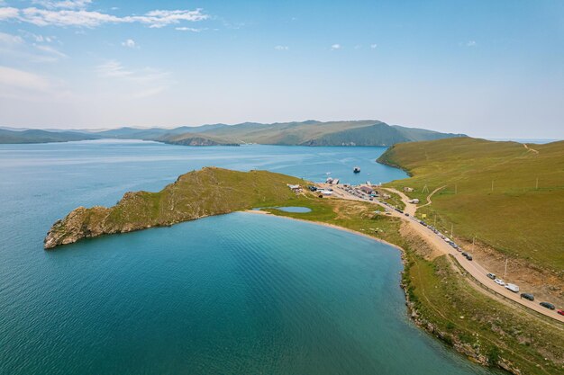 La isla de Olkhon está ubicada en el Parque Nacional Baikal y merecidamente considerada como uno de los lugares más bellos de Baikal.