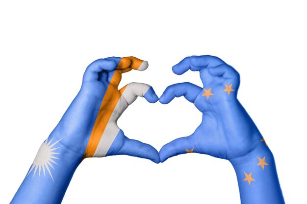 Foto islas marshall unión europea corazón gesto con la mano haciendo corazón trazado de recorte