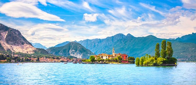 Foto isola dei pescatori ilha de pescadores no lago maggiore ilhas borromeas stresa piemonte itália