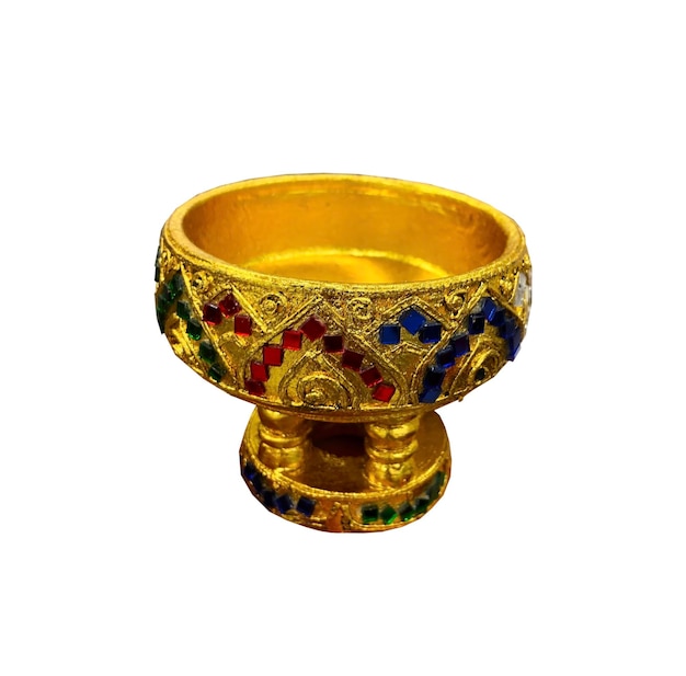 Isolado em fundo branco copo dourado lembrança