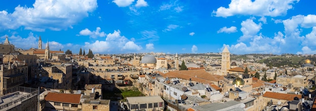 Foto israel vista panorámica del horizonte de la ciudad vieja de jerusalén en el centro histórico con la torre de david