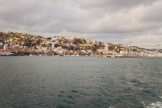 Istanbul Türkei Bosporus Passagierfähre Panoramablick