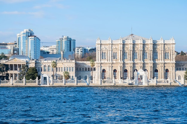 Istanbul türkei januar dolmabahce palastansicht vom bosforus