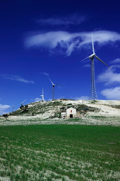 ITALIA Sicilia Francofonte turbinas de energía eólica