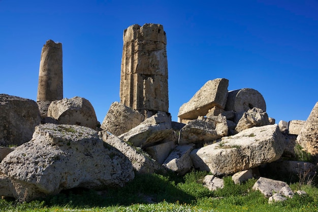 Italia, Sicilia, Selinunte, columnas griegas del Templo de Hera (409 a. C.)