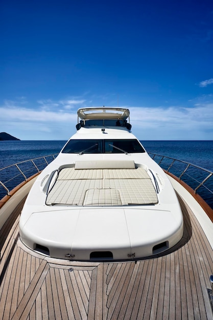 Foto italia toscana isla de elba yate de lujo azimut 75'