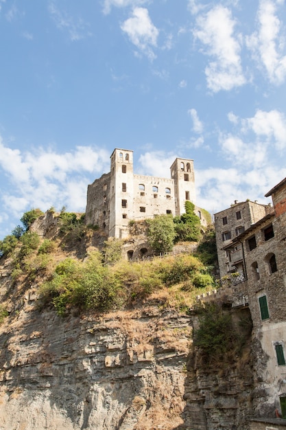 Italien, Ligurien, mittelalterliche Burg Dolceacque, Familie Doria, 13. Jahrhundert