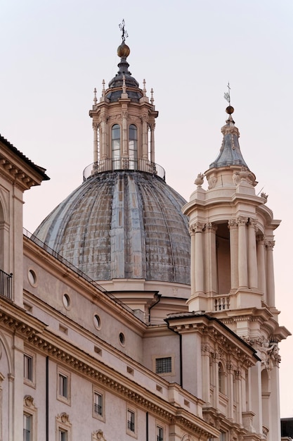 Italien Rom Navona Platz der Glockenturm und die Fassade von S Agnese in Agone Kirche 1652 aC