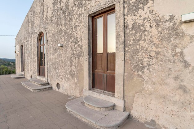 Italien, Sizilien, Provinz Ragusa, Land; elegantes privates Bauernhaus, Blick auf den Eingang