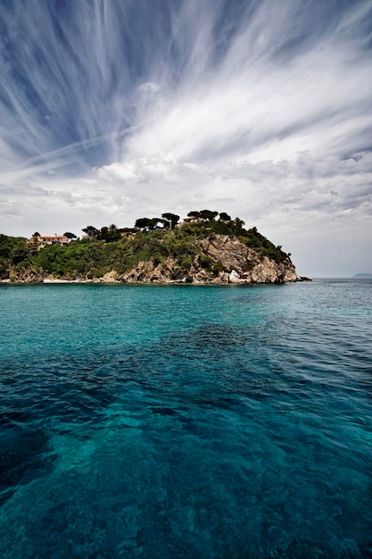 Italien Toskana Insel Elba Blick auf die Küste in der Nähe von Marina di Campo