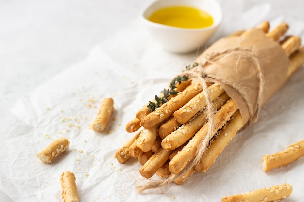 Italienische Grissini oder gesalzenes Brot