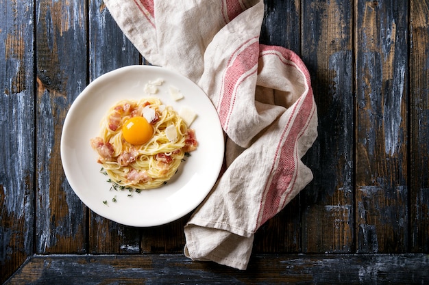 Italienische Pasta Carbonara