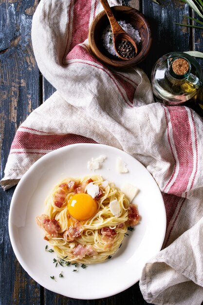 Italienische Pasta Carbonara