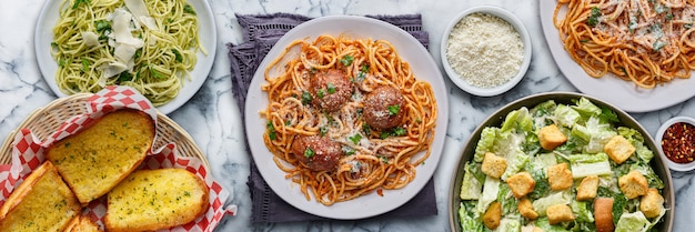 Italienische Pasta mit Spaghetti und Fleischbällchen