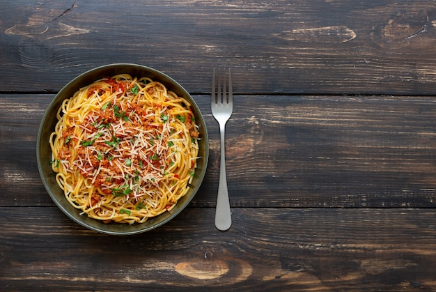 Italienische Pasta Spaghetti Bolognese. Nationale Küche. Rezept. Italienisches Essen.