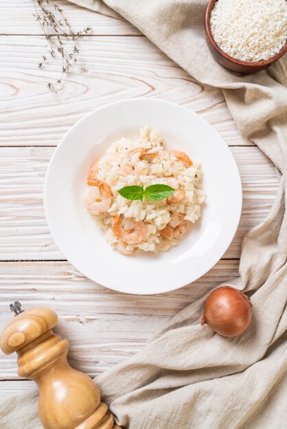 italienisches Risotto mit Garnelen