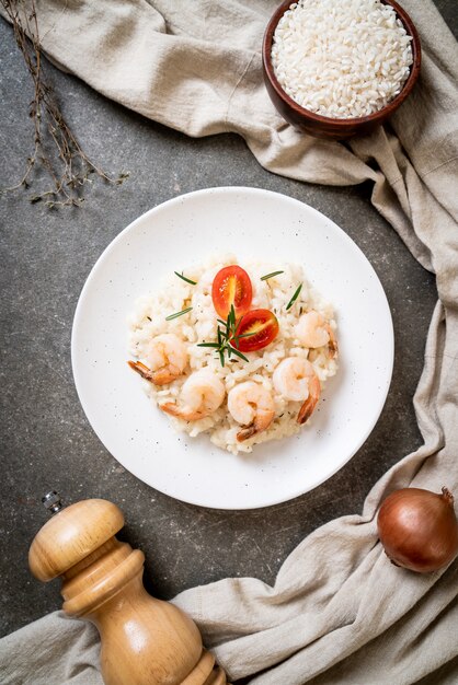 italienisches Risotto mit Garnelen