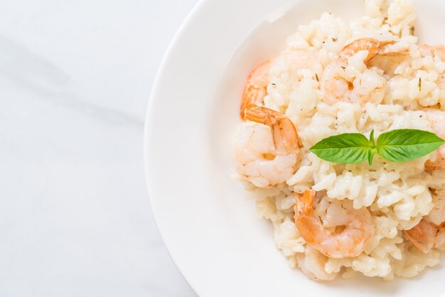 italienisches Risotto mit Garnelen