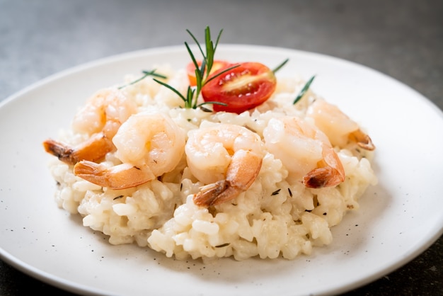 italienisches Risotto mit Garnelen