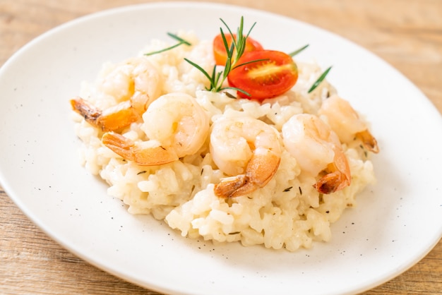 italienisches Risotto mit Garnelen