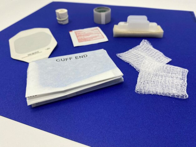 IV Start Kit no quadrado azul