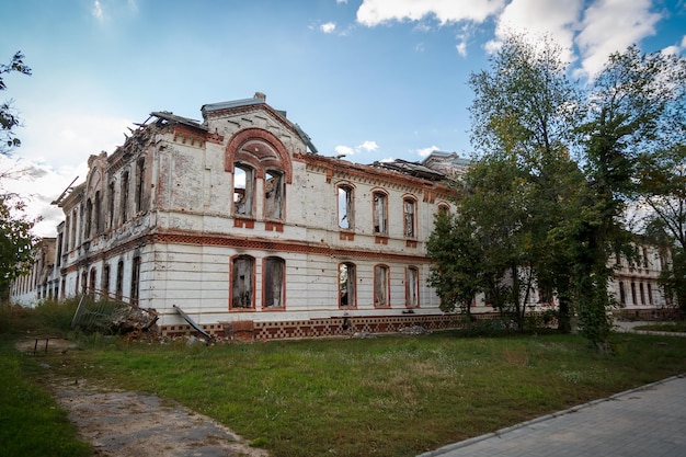 Izium, Region Charkiw, Ukraine - 22.09.2022 Zerstörung von Izium. Russland-Ukraine-Krieg