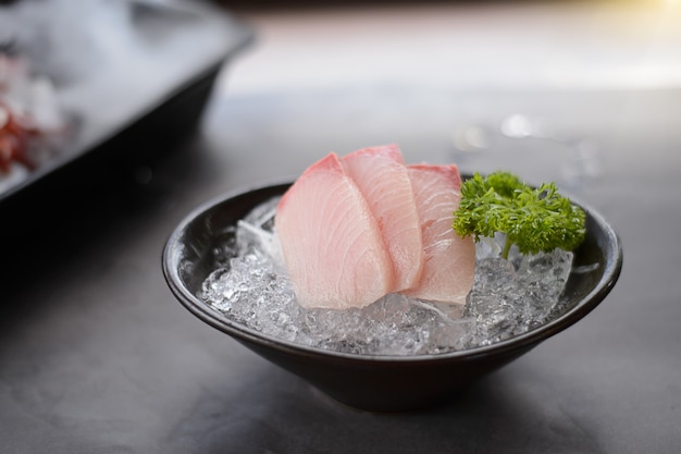 IZUMIDAI SASHIMI que se puede arreglar tan hermoso y delicioso El mejor pescado