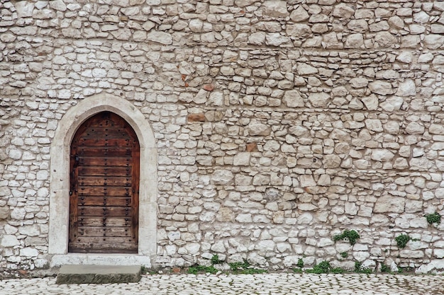 Jabreen Castle Bahla en la puerta de Omán