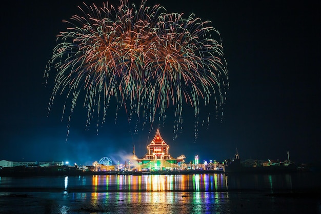 Jährliche Veranstaltung im Wat Krok Krok Provinz Samut Sakhon Thailand