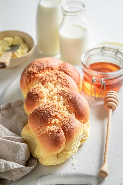 Jalá dorado dulce y casero para un desayuno dulce